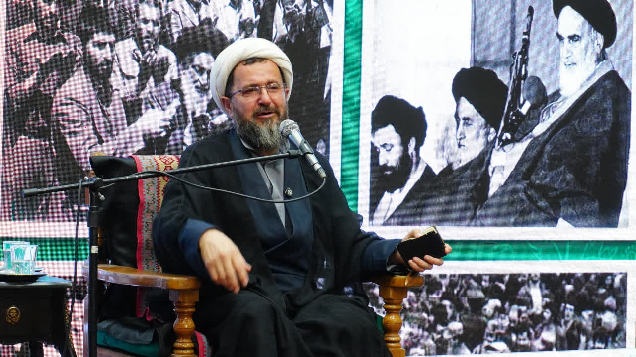 چهل و چهارمین سالگرد شهادت شهید محراب آیت الله مدنی برگزار شد