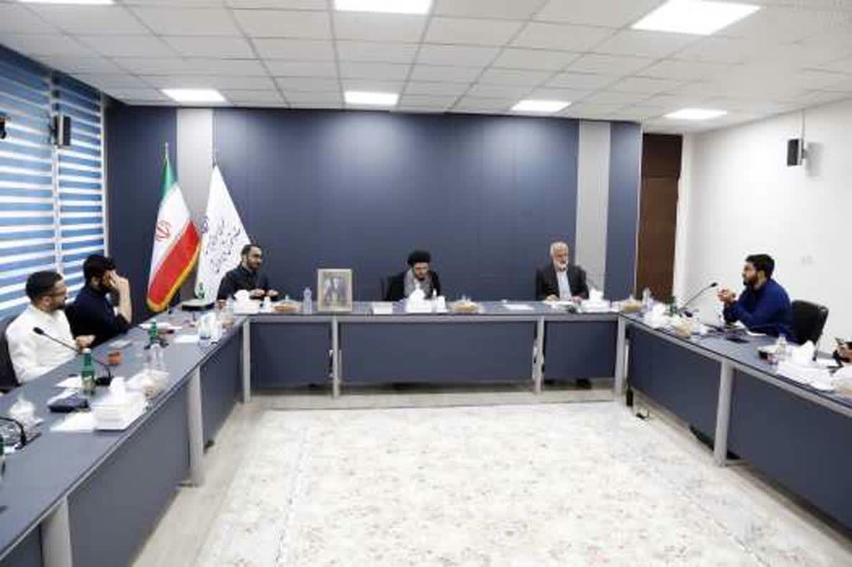 حکمرانی صرفاً اداره اجرایی نیست